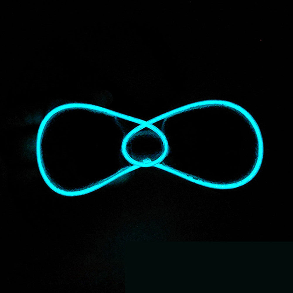 Eleganza e Luce: Papillon LED Neon per Feste e Matrimoni