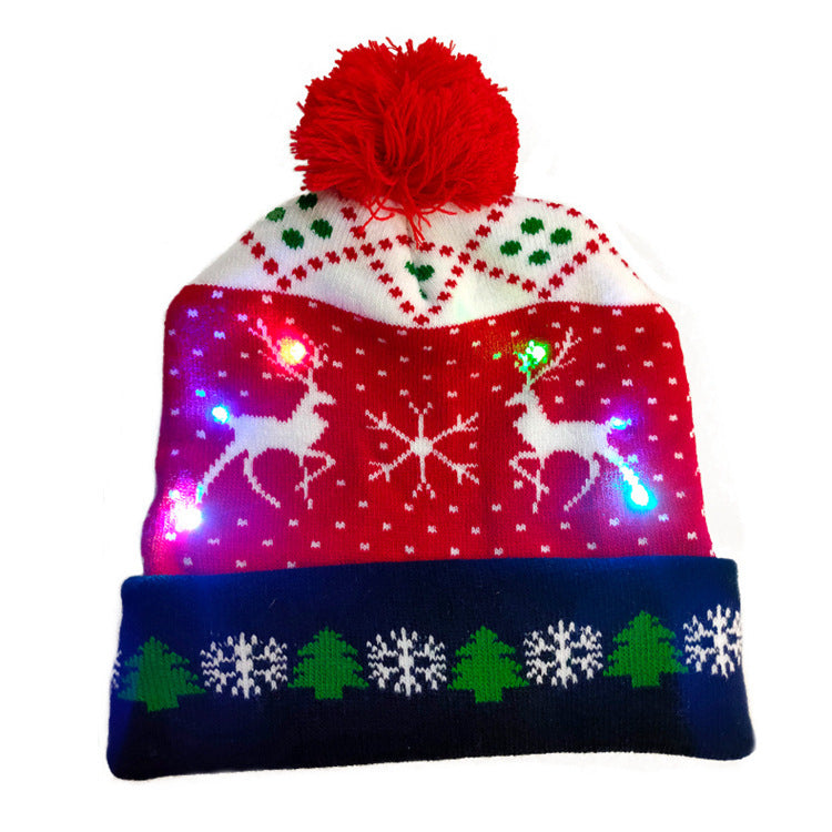 Cappello di Natale Luminoso: Lavorato a Maglia per Festività Brillanti