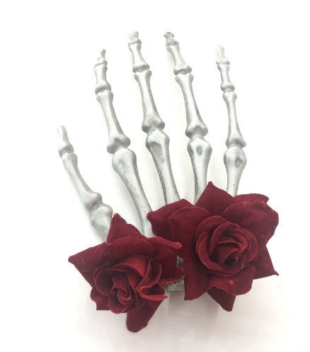 Ornamento di Halloween per donna mollette con mani di teschio carine