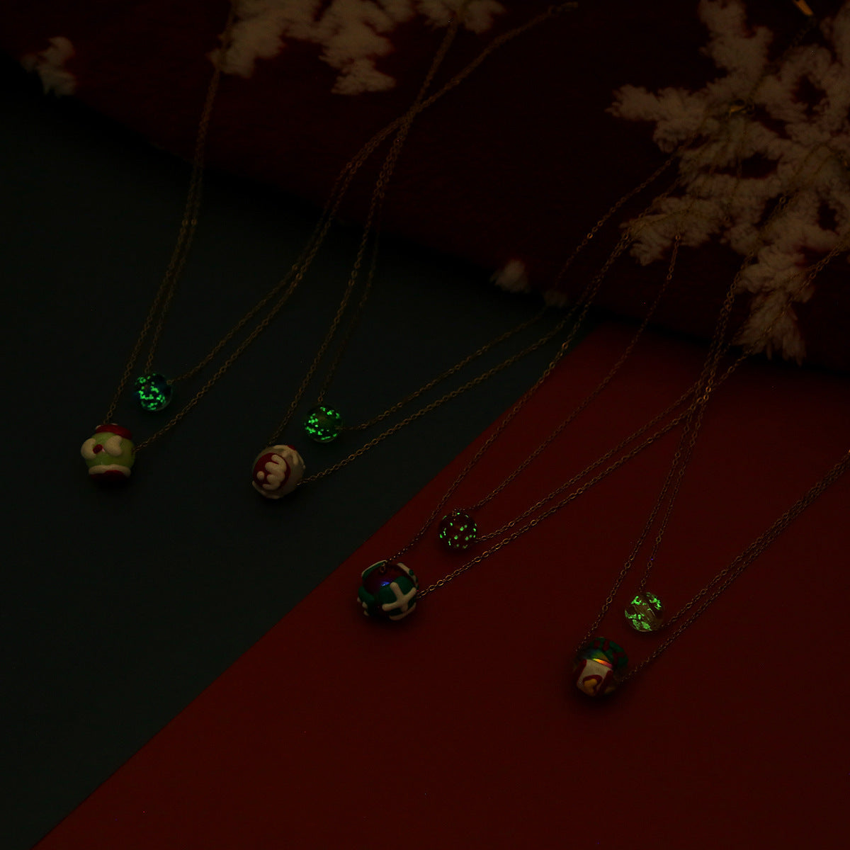 Collana luminosa natalizia con albero di Natale, Babbo Natale, collana a doppio strato con perline rotonde