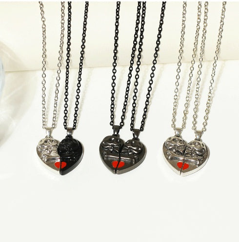 Collana Punk Retrò con Ciondolo a Teschio - Speciale Halloween per Coppie con Ciondolo Magnetico a Cuore
