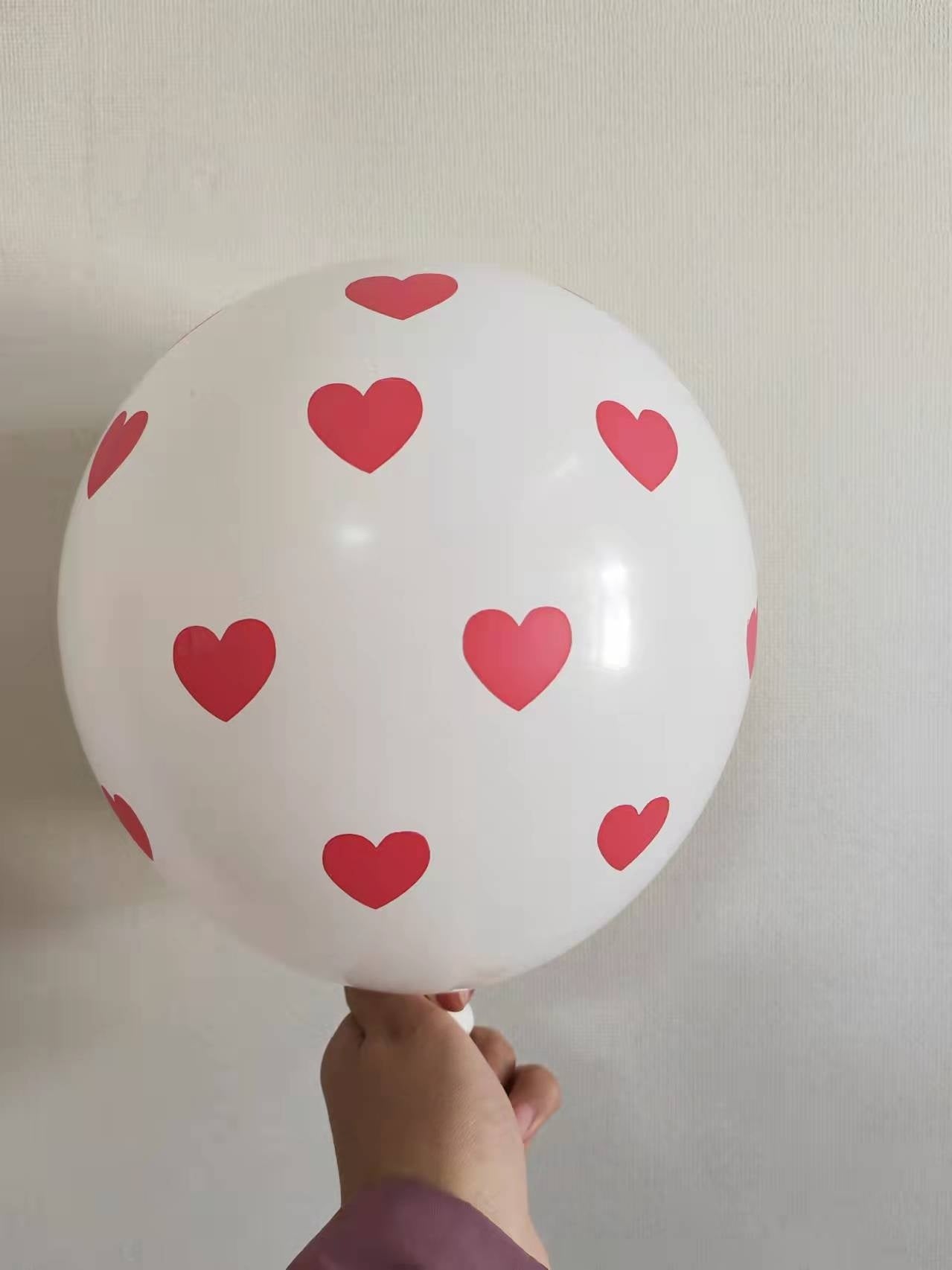 Palloncini Rinforzati per Allestimenti di Nozze: Decorazioni Perfette per Feste e San Valentino